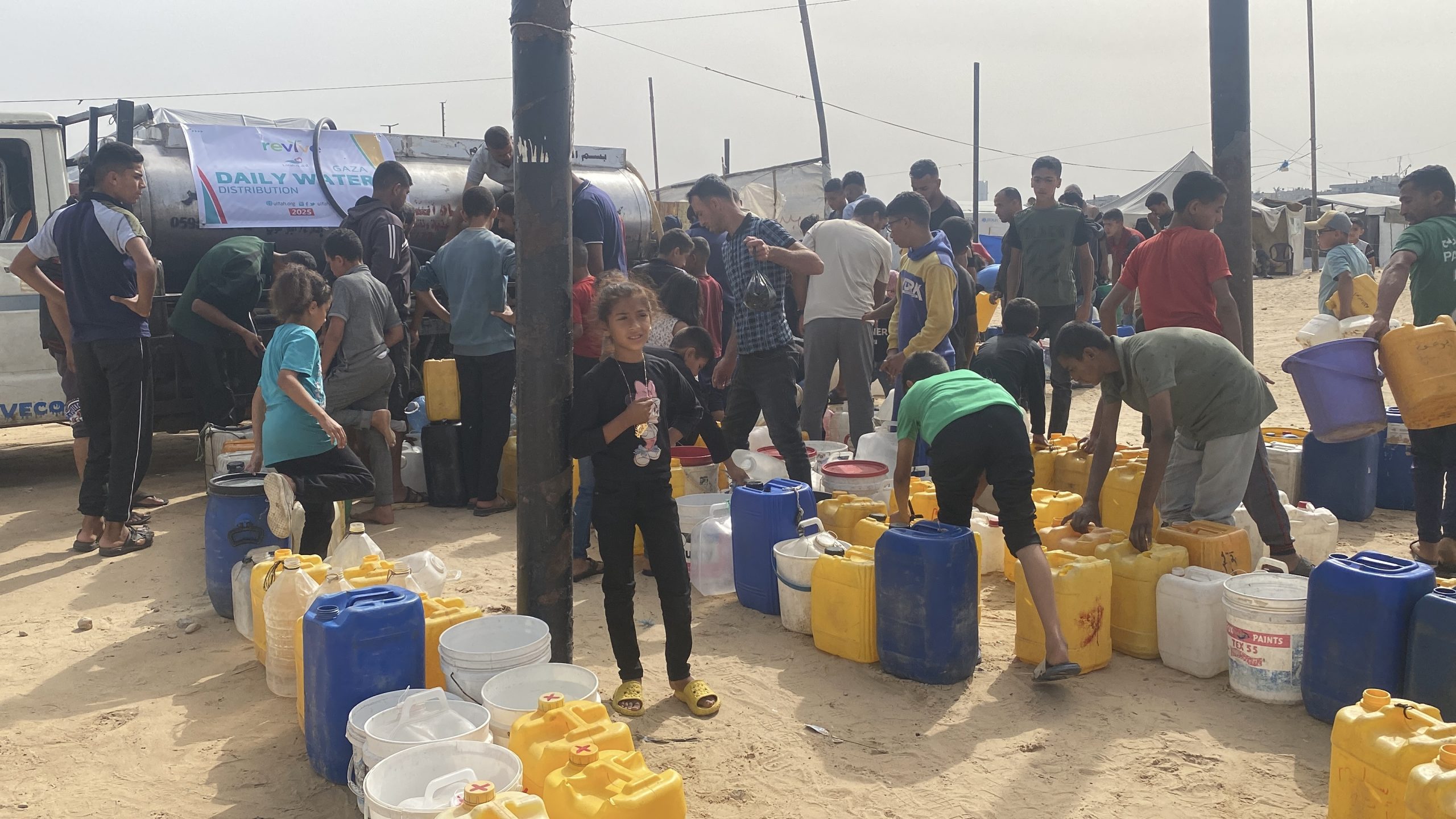 Gaza Siege: 100,000 Litres of Water Desperately Needed - Image 4